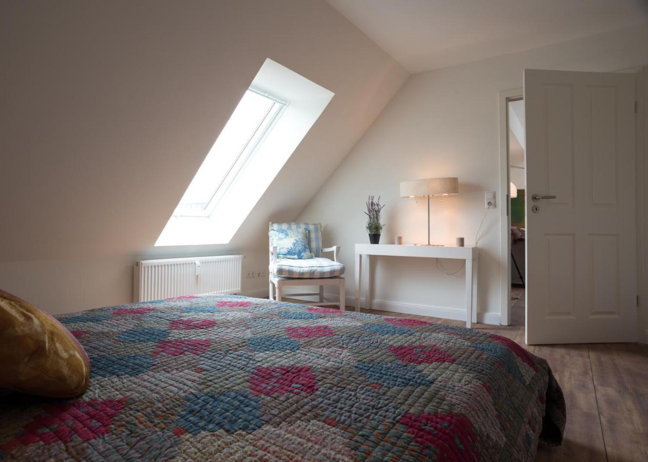 Отель City-Loft Im Herzen Der Stadt Киль Экстерьер фото